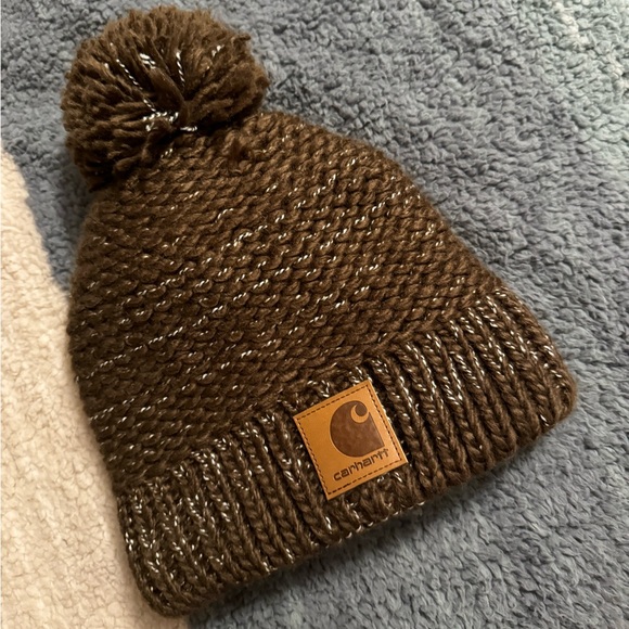 Carhartt Accessories - Carhartt Rib Knit Sherpa-Lined Pom Beanie